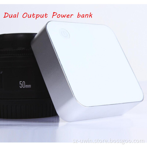 Square Dual Output 7800mAh Power Supply for iPhone/iPad
